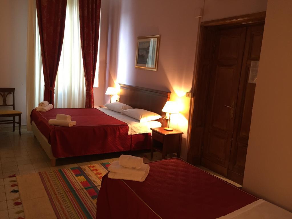 Astrid Hotel Florence Room photo