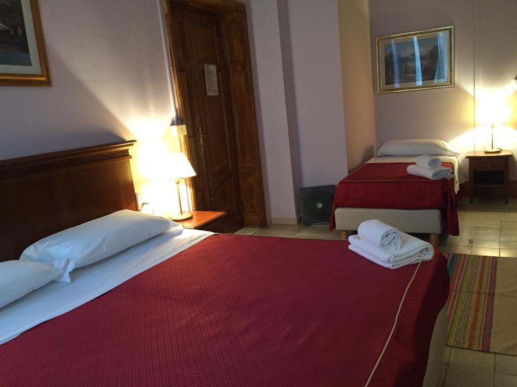 Astrid Hotel Florence Room photo