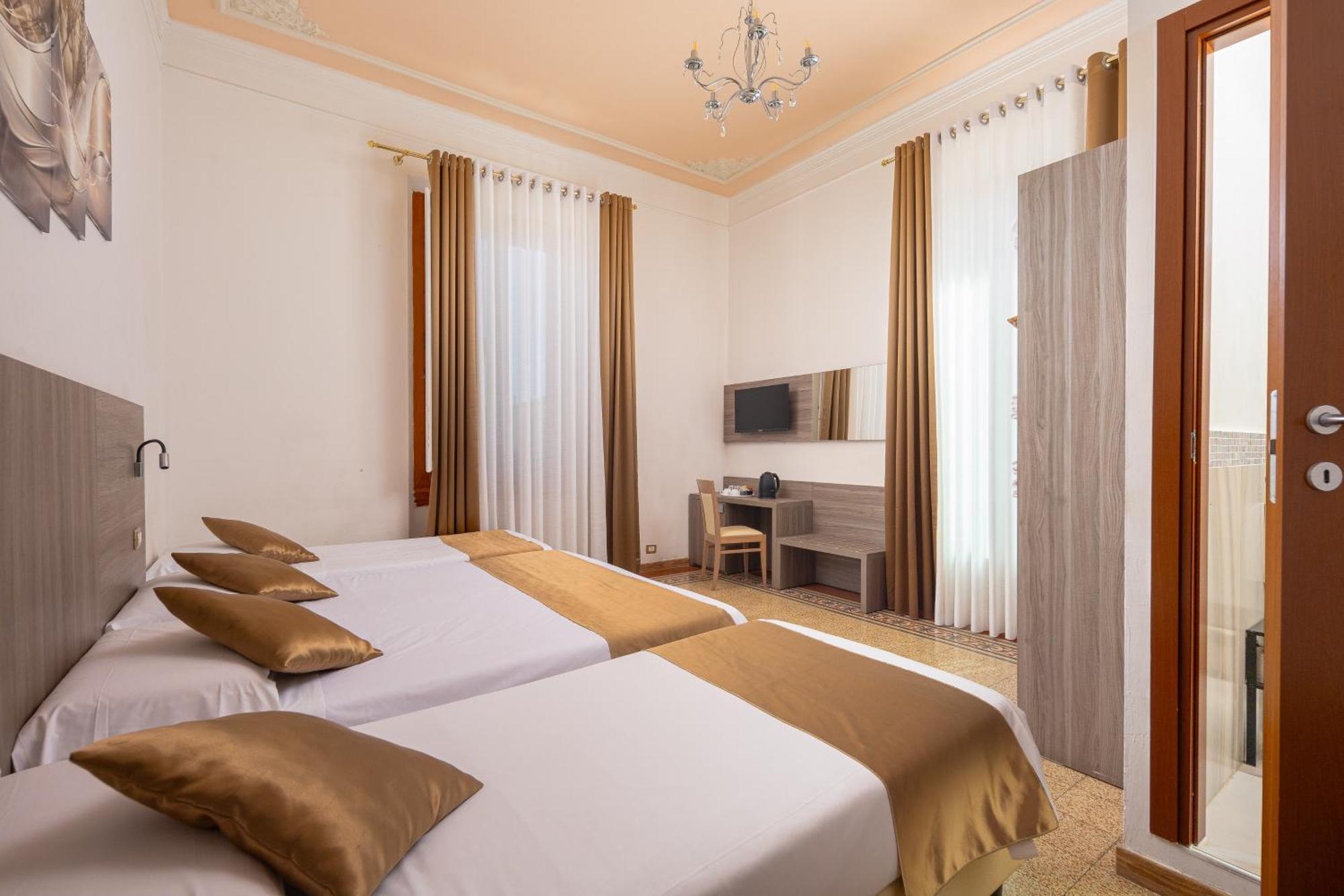 Astrid Hotel Florence Exterior photo