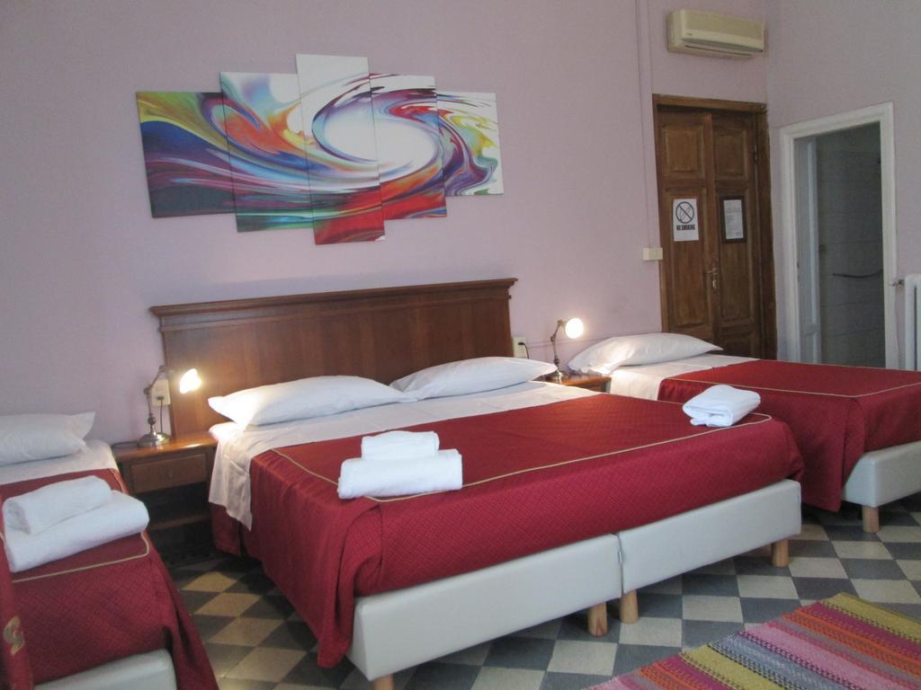 Astrid Hotel Florence Exterior photo